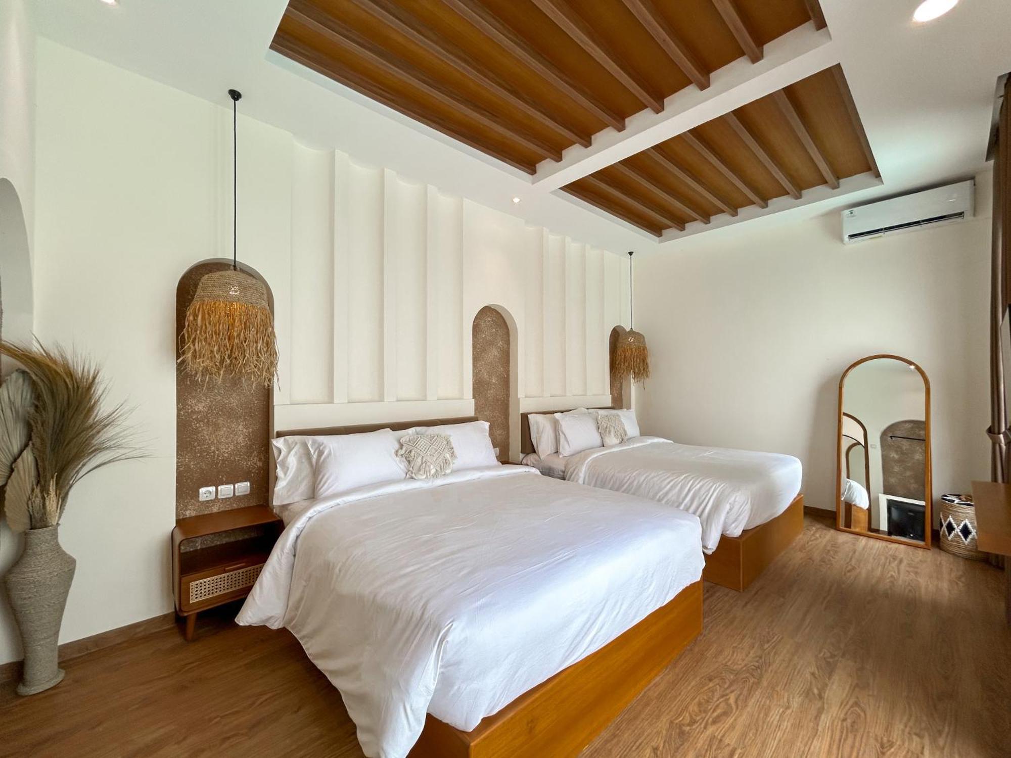 Tujuan Jogja Villas Arjuna With Private Pool Tugu Exteriér fotografie